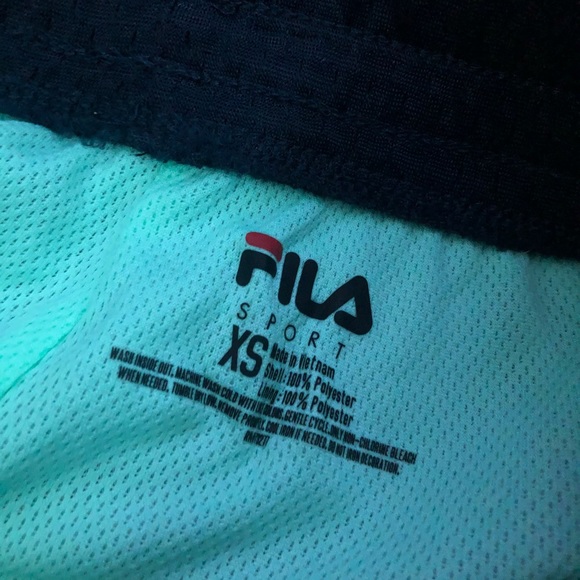 Shorts - Picture 3 of 3